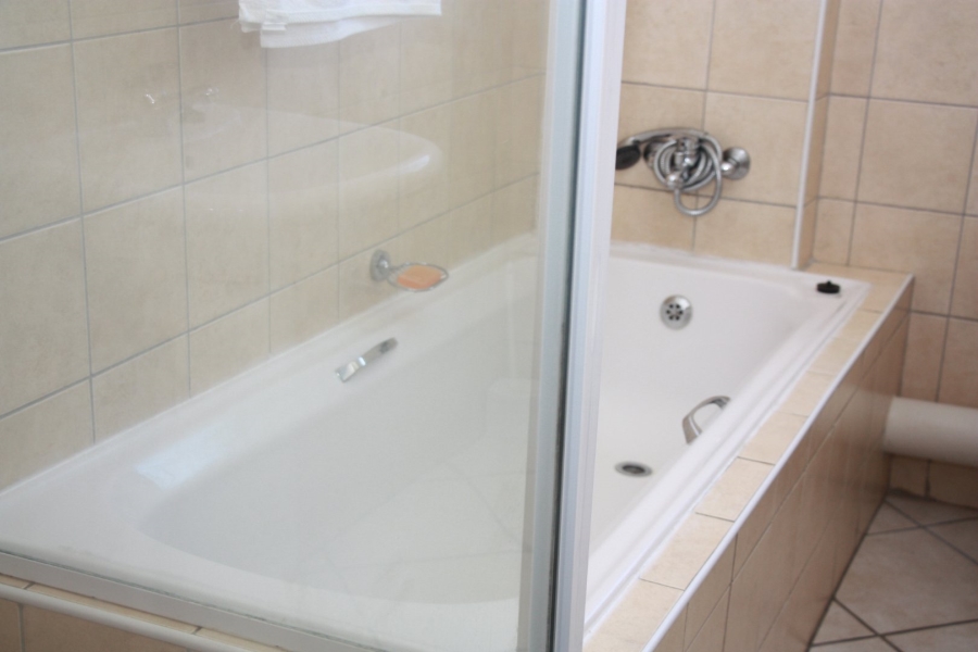 2 Bedroom Property for Sale in Hillside Free State